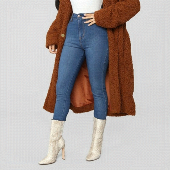 Fashion Nova Denim - Fashion Nova blue high rise jeans size 9